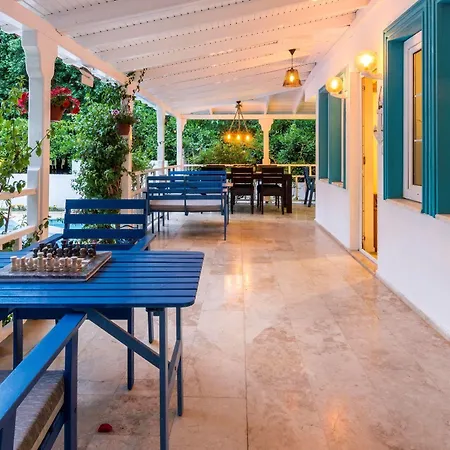 Calypso Cozy Suites (Adults Only) 4*