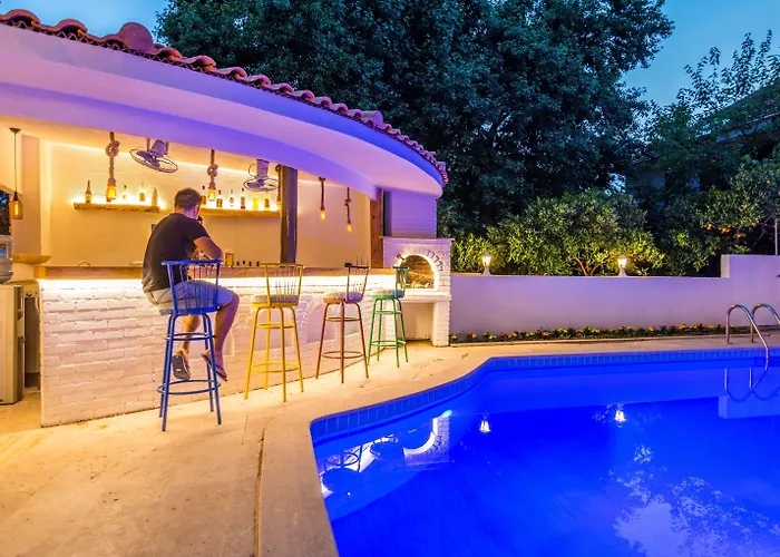 Homestay Calypso Cozy Suites (Adults Only) *