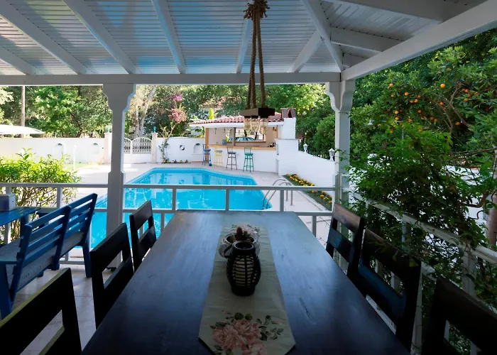 Homestay Calypso Cozy Suites (Adults Only)