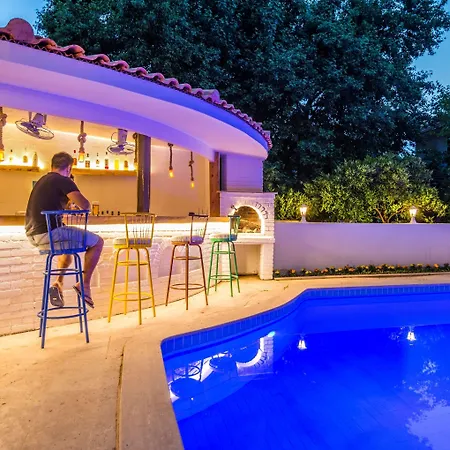 Privatunterkunft Calypso Cozy Suites (Adults Only) *
