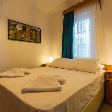 Calypso Cozy Suites (Adults Only) *