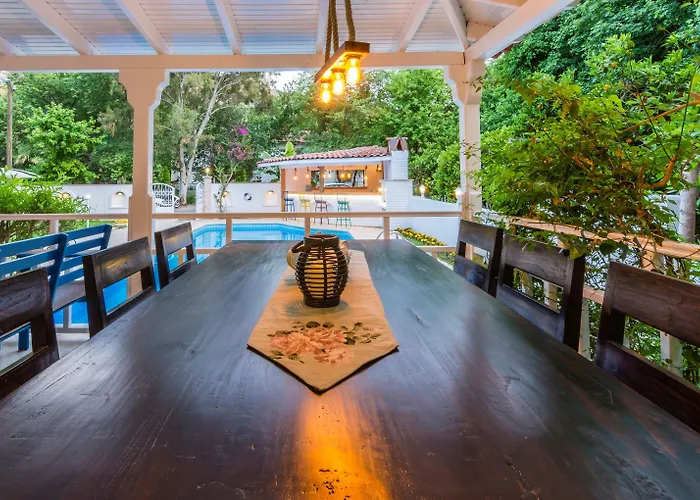 Homestay Calypso Cozy Suites (Adults Only) *