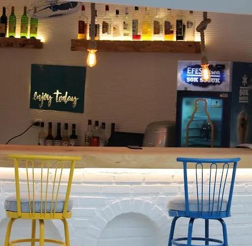 Calypso Cozy Suites (Adults Only)